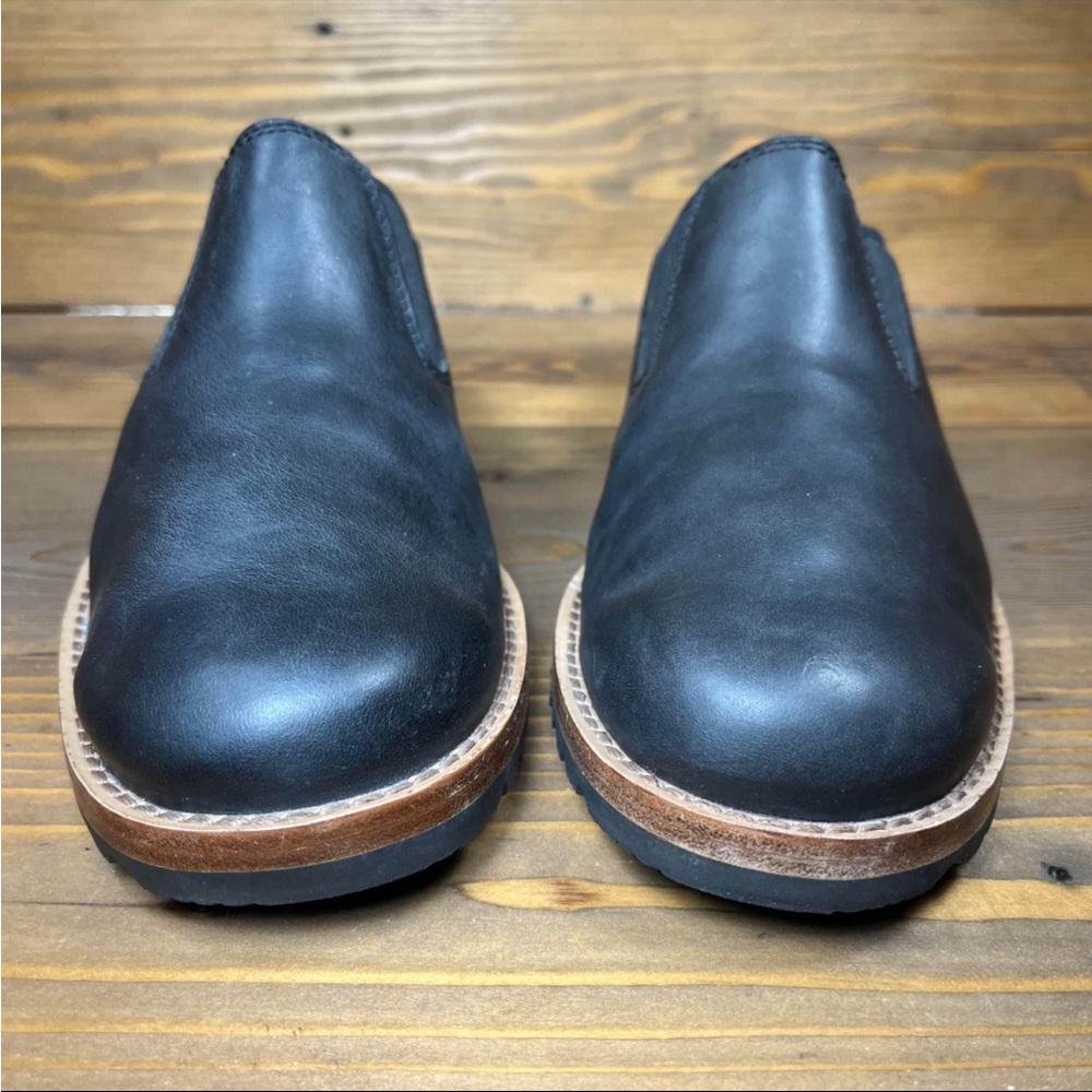 UGG Mule Leather Sheepskin Clogs - Picture 2 of 8